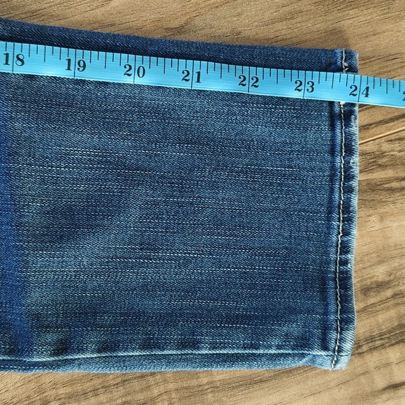 EUC AEO Artist Crop Jeans - Picture 7 of 7